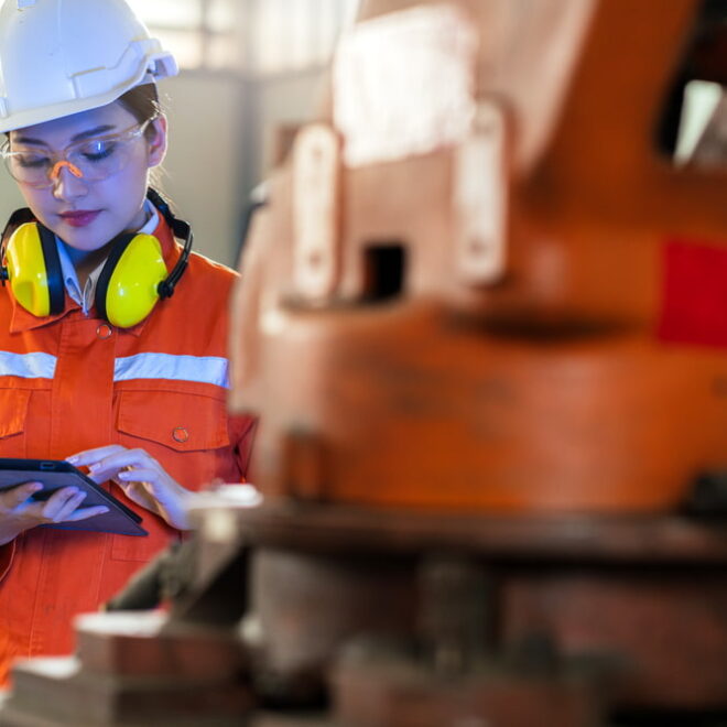 Supervisor Produksi Adalah: Tugas & Skill Pentingnya